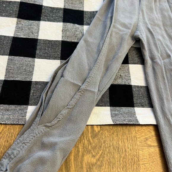 Off the Shoulder Top - Picture 4 of 5